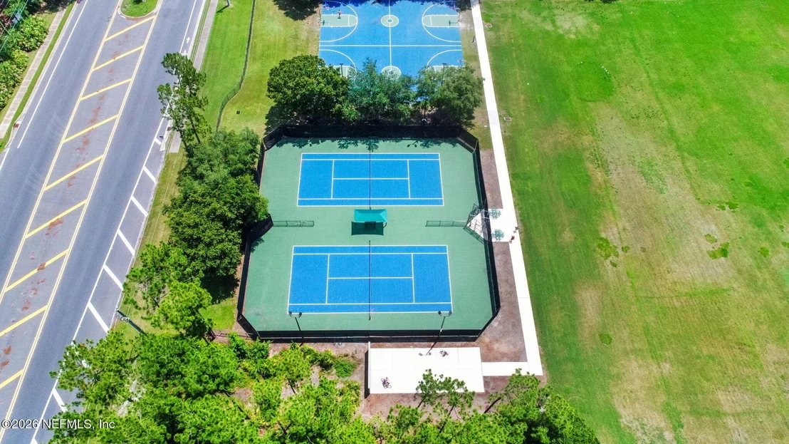 Photo of 513 WETHERBY Lane