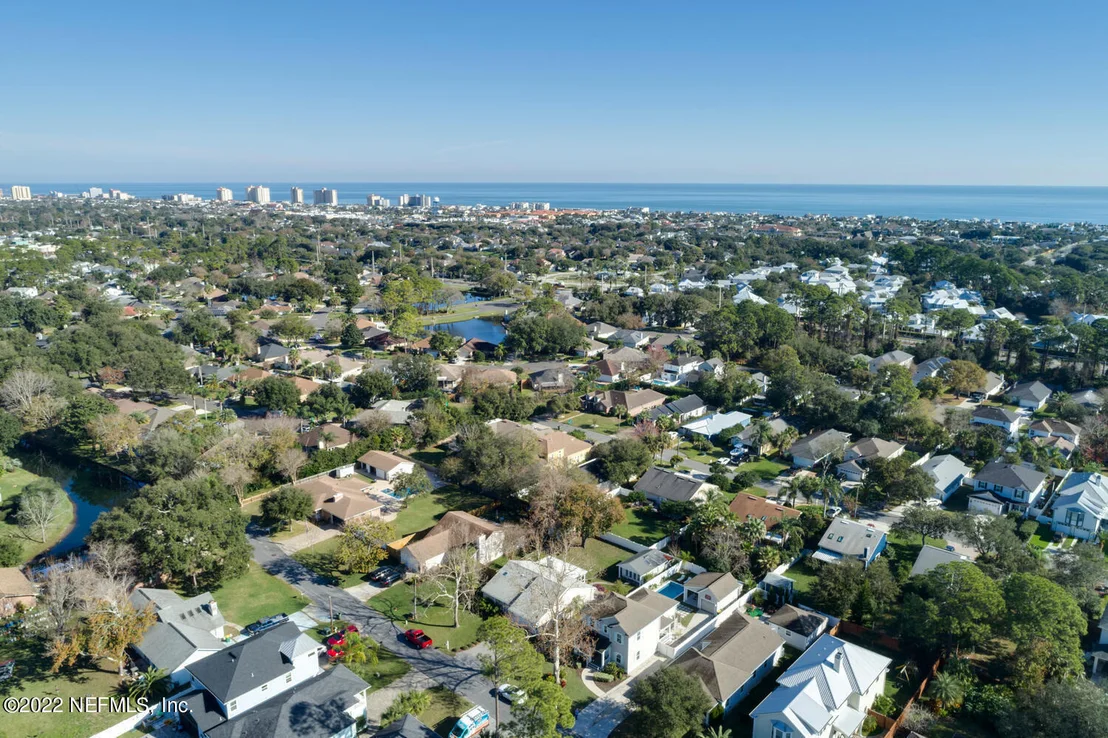 Photo of 3939 PALM Way