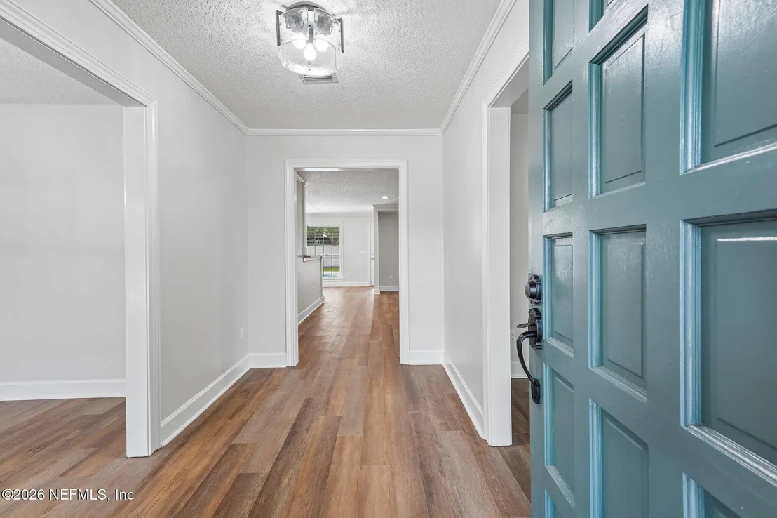 Photo of 1607 SHEFFIELD Place