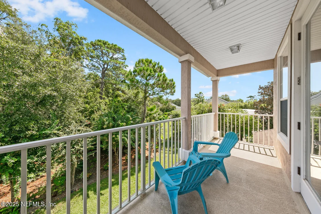 Photo of 148 LA MESA Drive