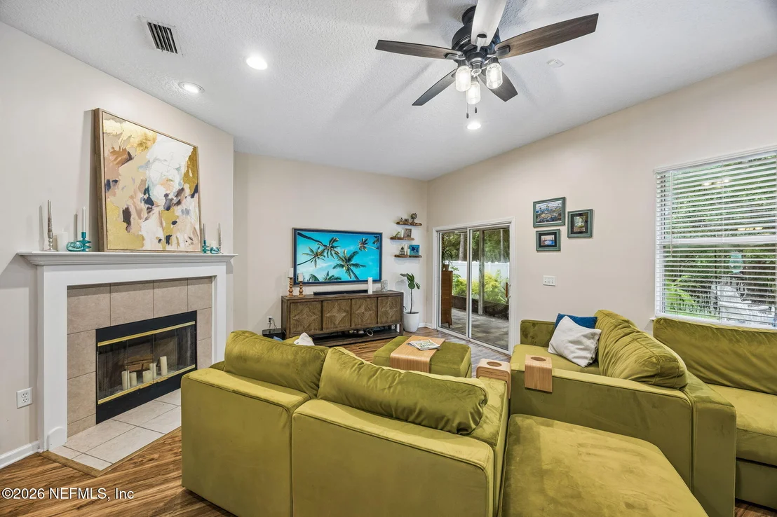 Photo of 3299 WARNELL Drive