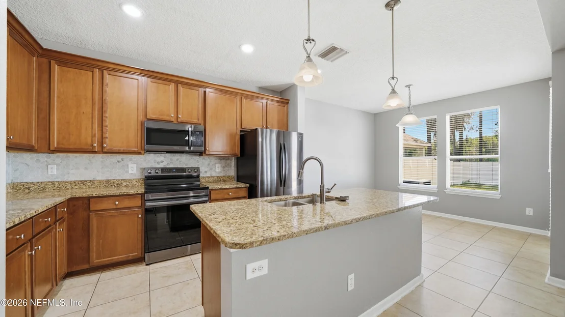 Photo of 650 BRIAR VIEW Drive