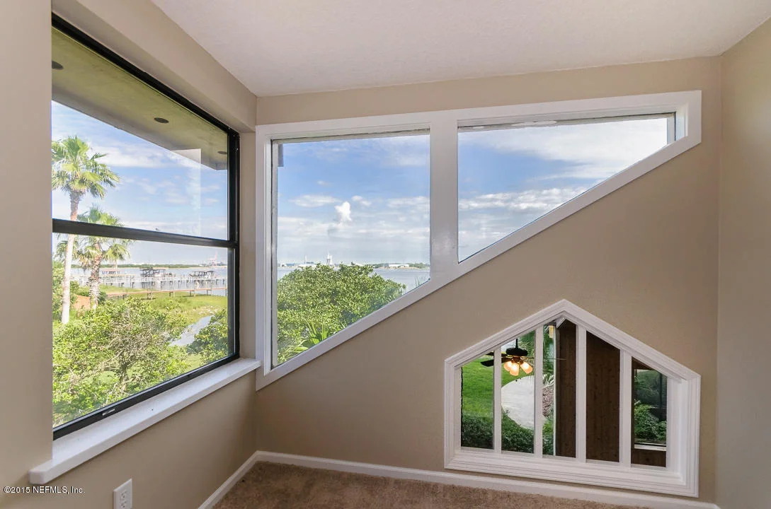Photo of 5059 Mariners Point Drive