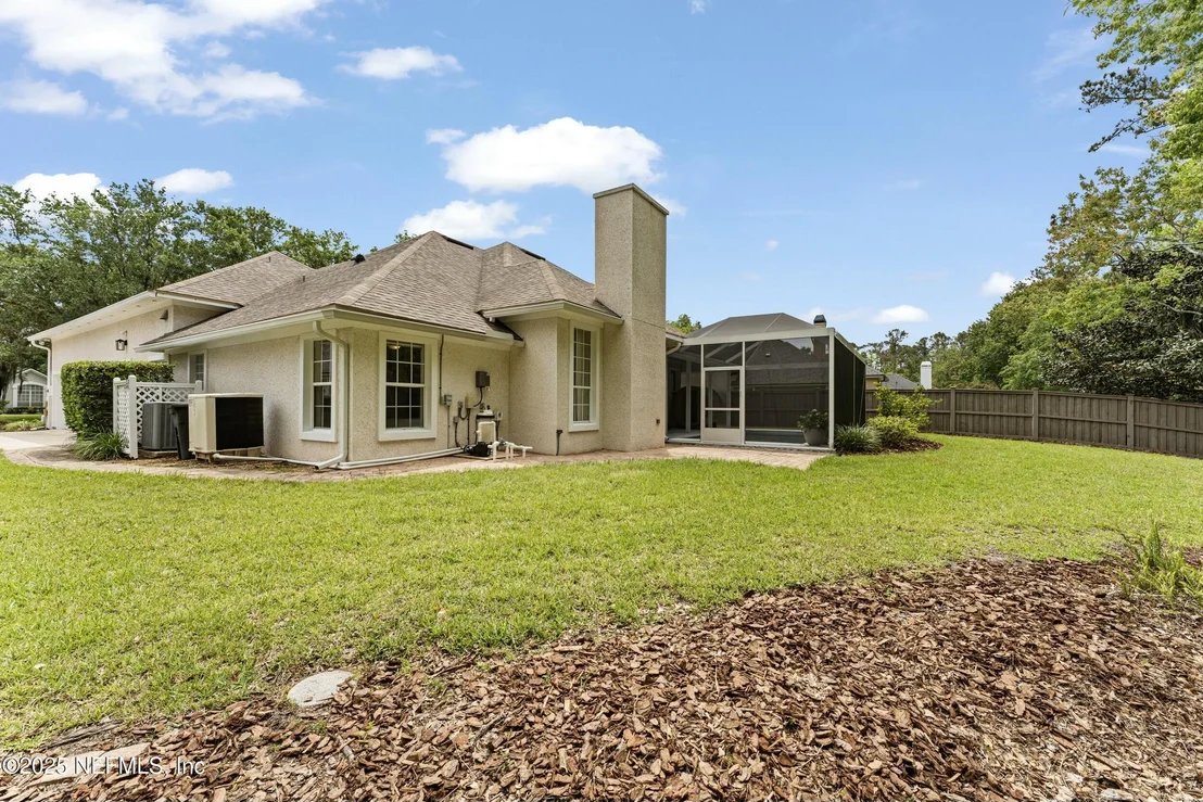Photo of 140 BEAR PEN Road