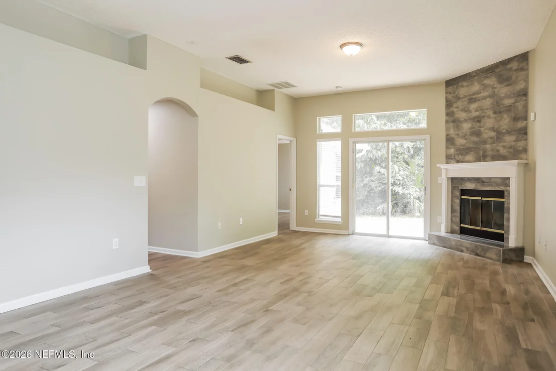 Photo of 6809 MORSE OAKS Drive