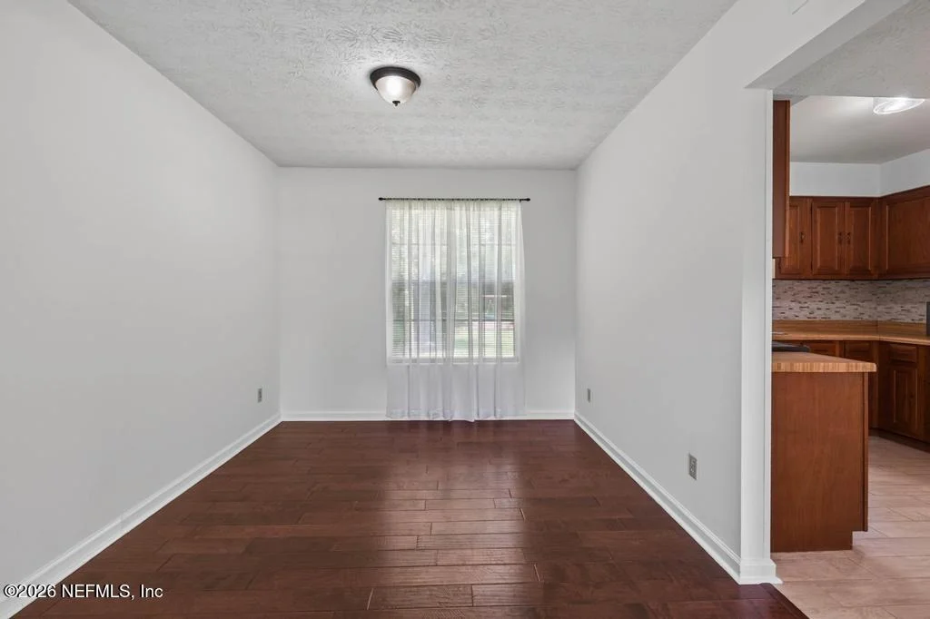 Photo of 54704 CRAVEY Road
