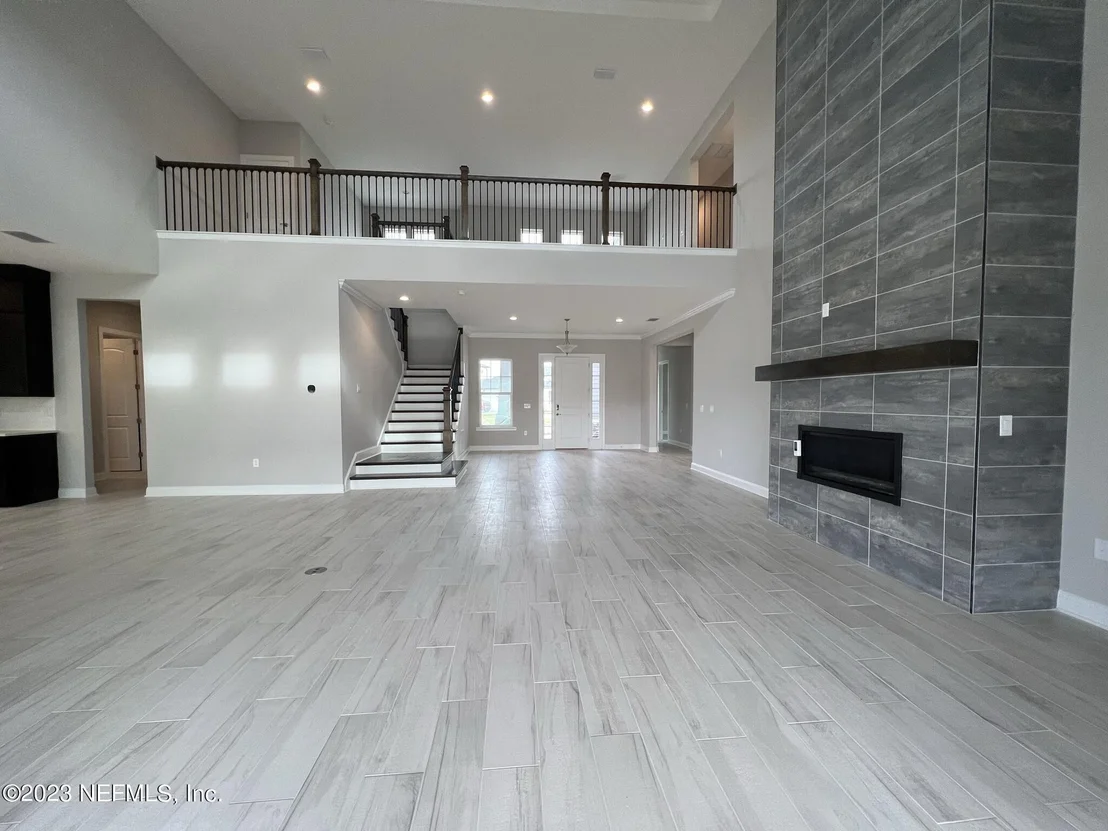Photo of 54 HILLENDALE Circle