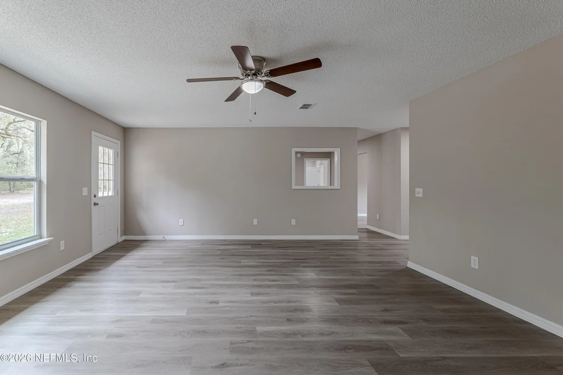 Photo of 67104 ELNORA Lane