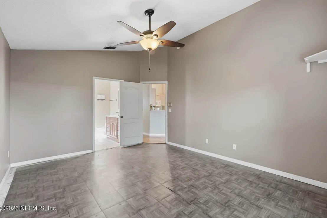 Photo of 917 BUTTERCUP Drive