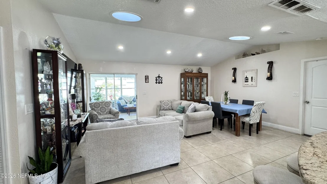 Photo of 8 WHIPPOORWILL Drive