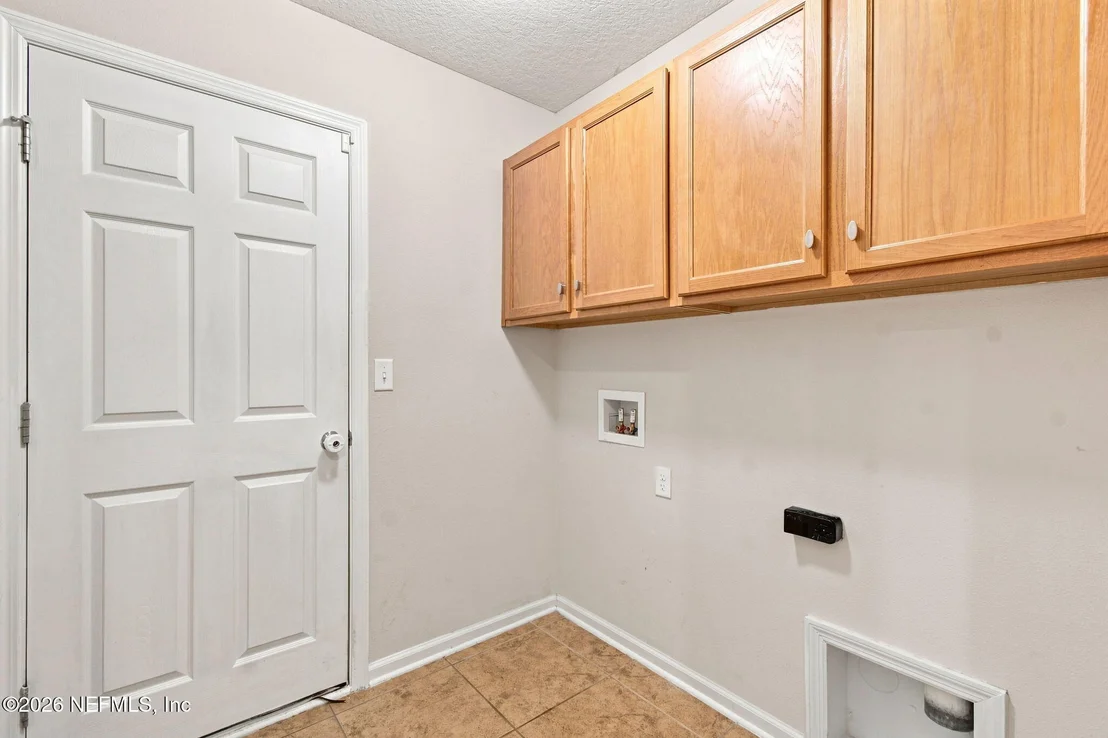 Photo of 9592 ABBY GLEN Circle