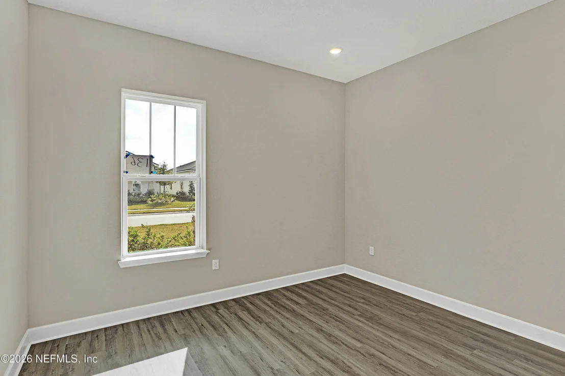 Photo of 487 KNOTTED BIRCH Avenue