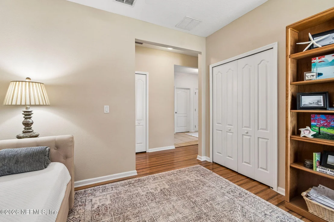 Photo of 206 MISSION COVE Circle