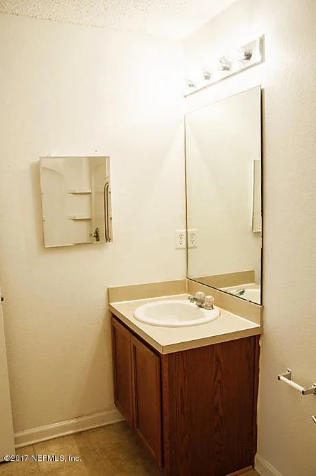 Photo of 942 WYNFIELD Circle