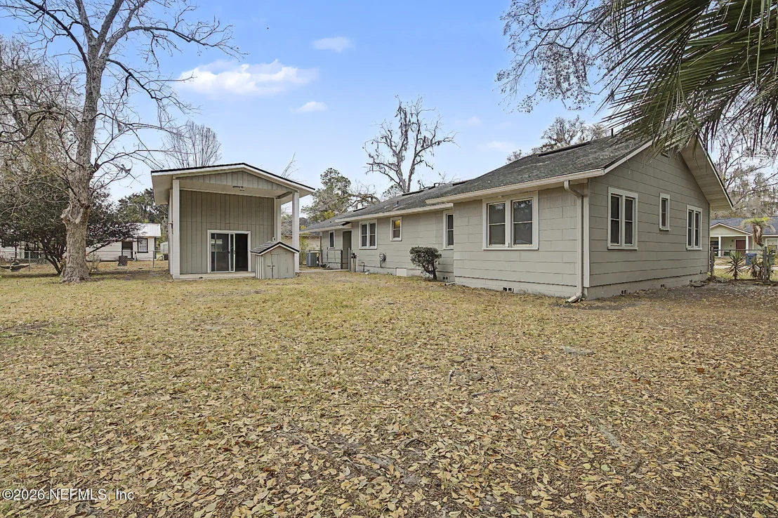 Photo of 330 S 4TH Street
