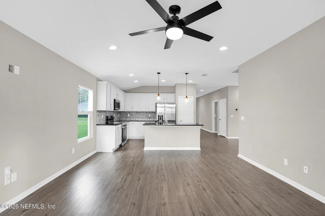 Photo of 1025 FLOYD Street