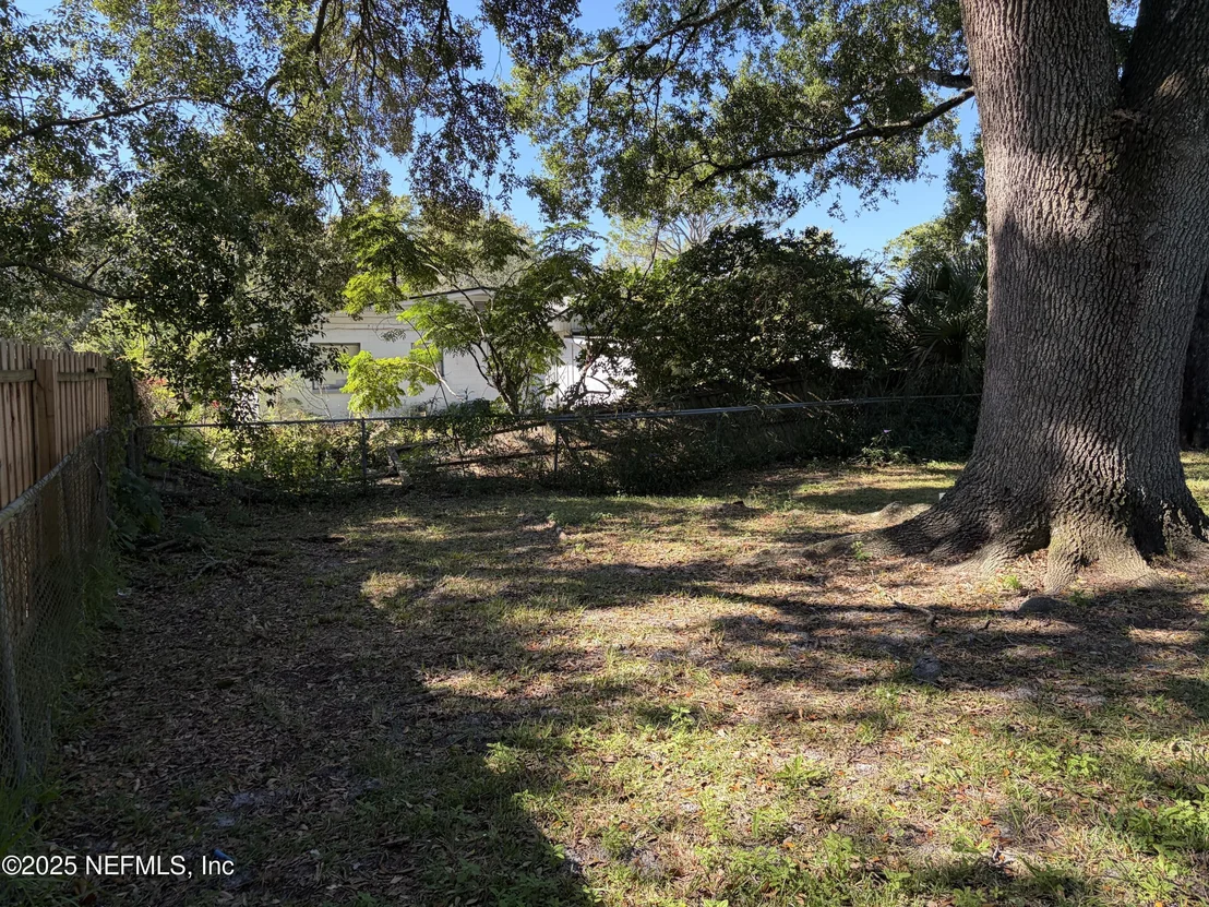 Photo of 4444 RAINER Road