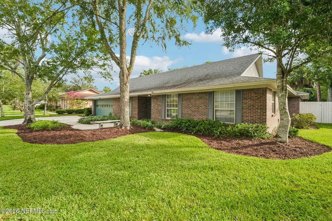 Photo of 1607 SHEFFIELD Place