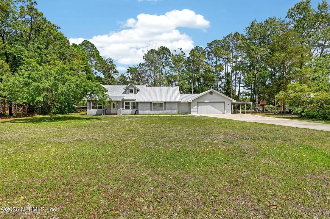 Photo of 116 ROUND LAKE Circle