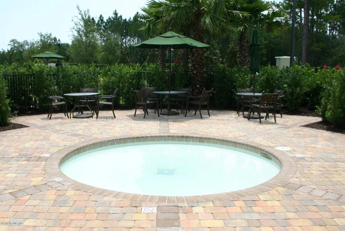 Photo of 28 LIGHTHOUSE POINT Circle