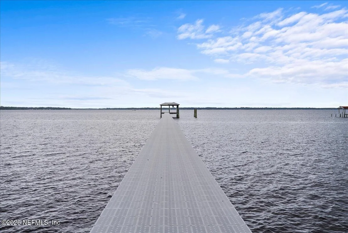 Photo of 4665 RAGGEDY POINT Road