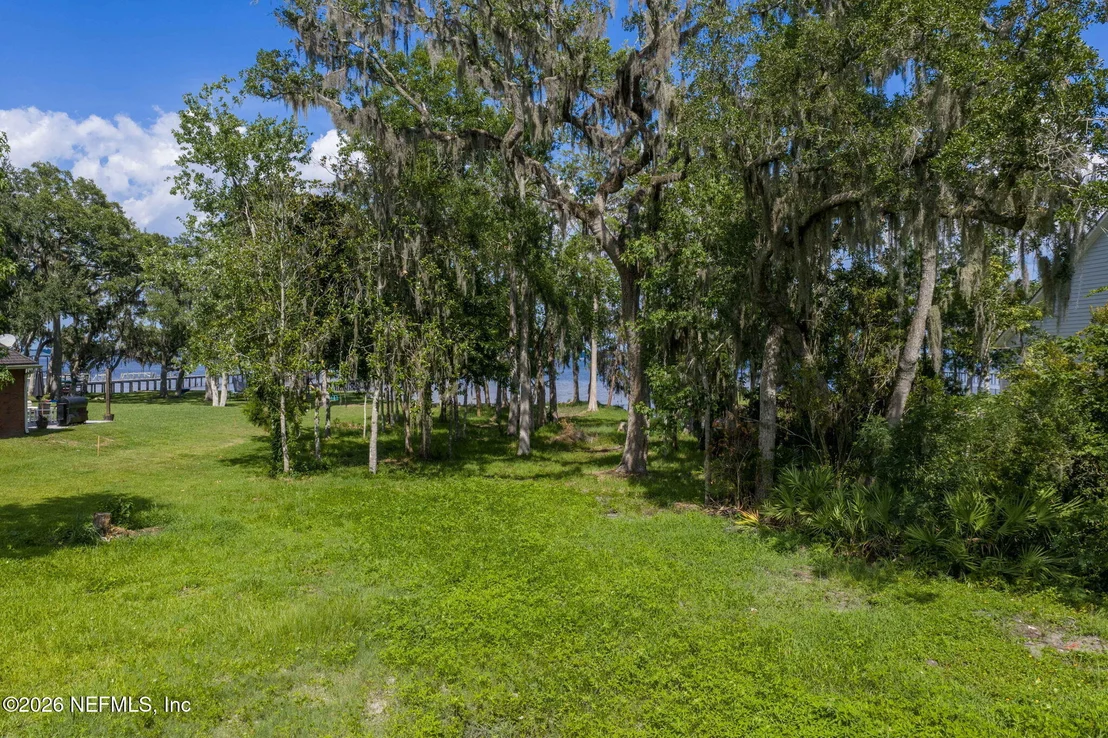 Photo of 1570 RIVER RISE Point