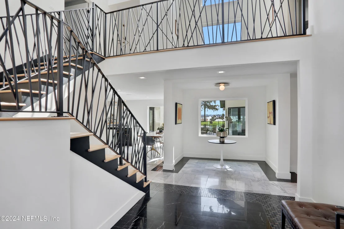 Photo of 3647 WESTOVER Road