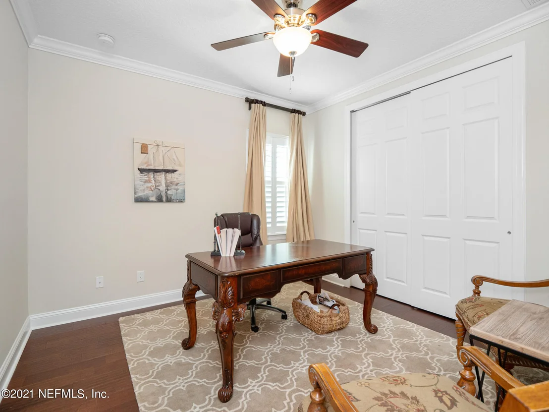 Photo of 237 GULFSTREAM Way