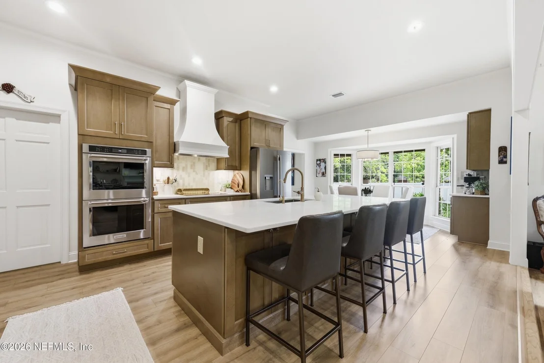 Photo of 8127 MIDDLE FORK Lane
