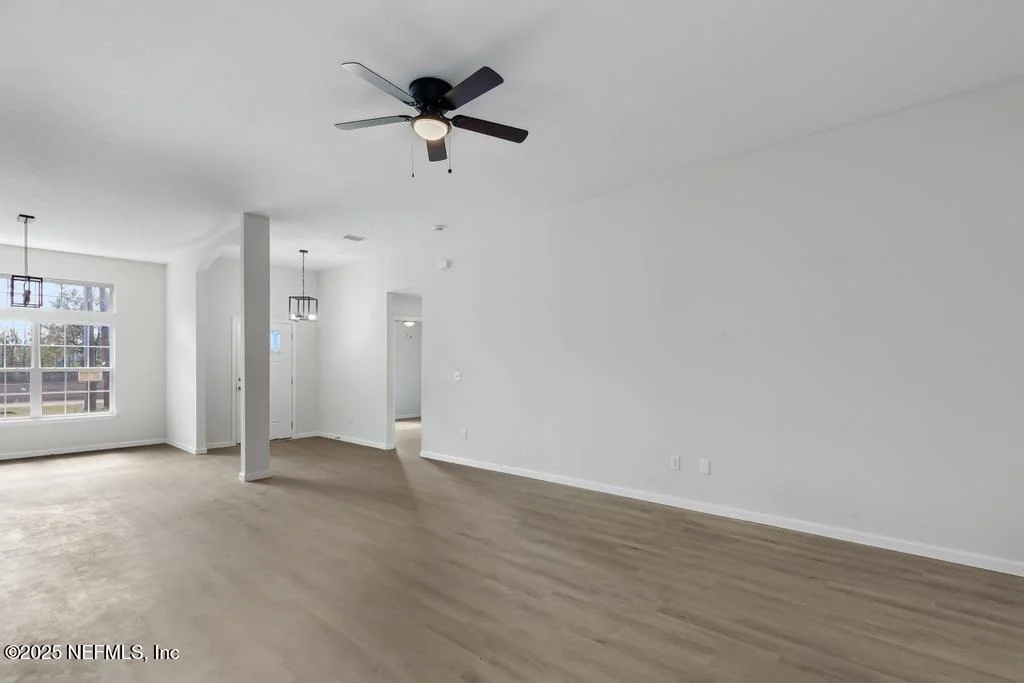 Photo of 6894 BARNEY Road