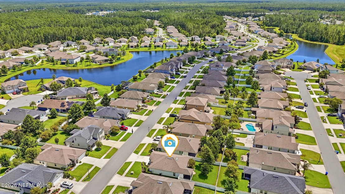 Photo of 384 SHETLAND Drive