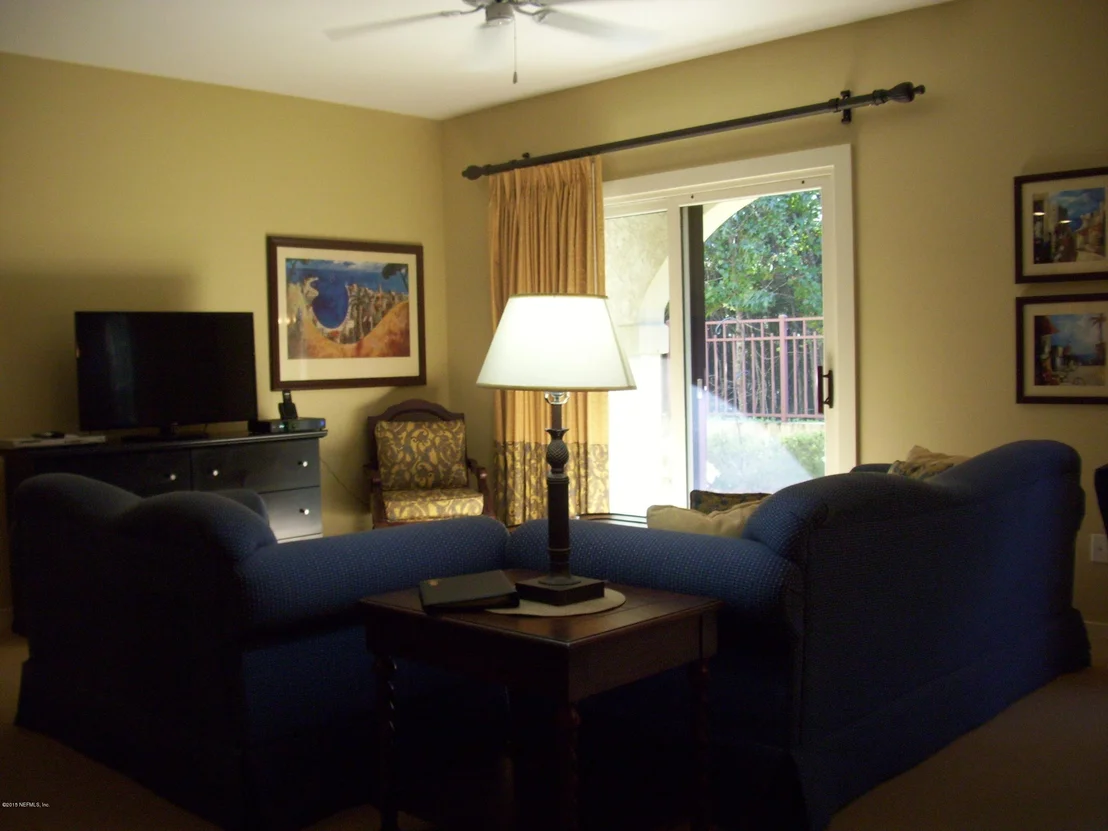 Photo of Unit 111 at 965 REGISTRY Boulevard