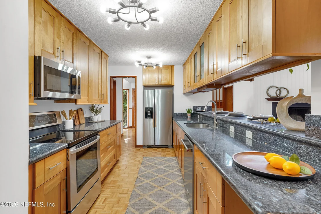 Photo of 3140 FOREST Circle