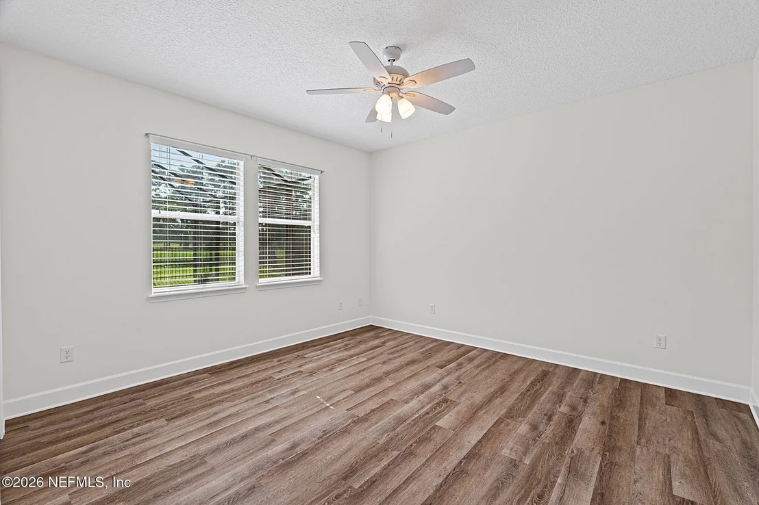 Photo of 2325 LINKS Drive