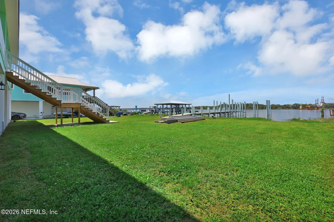 Photo of 6030 HECKSCHER Drive