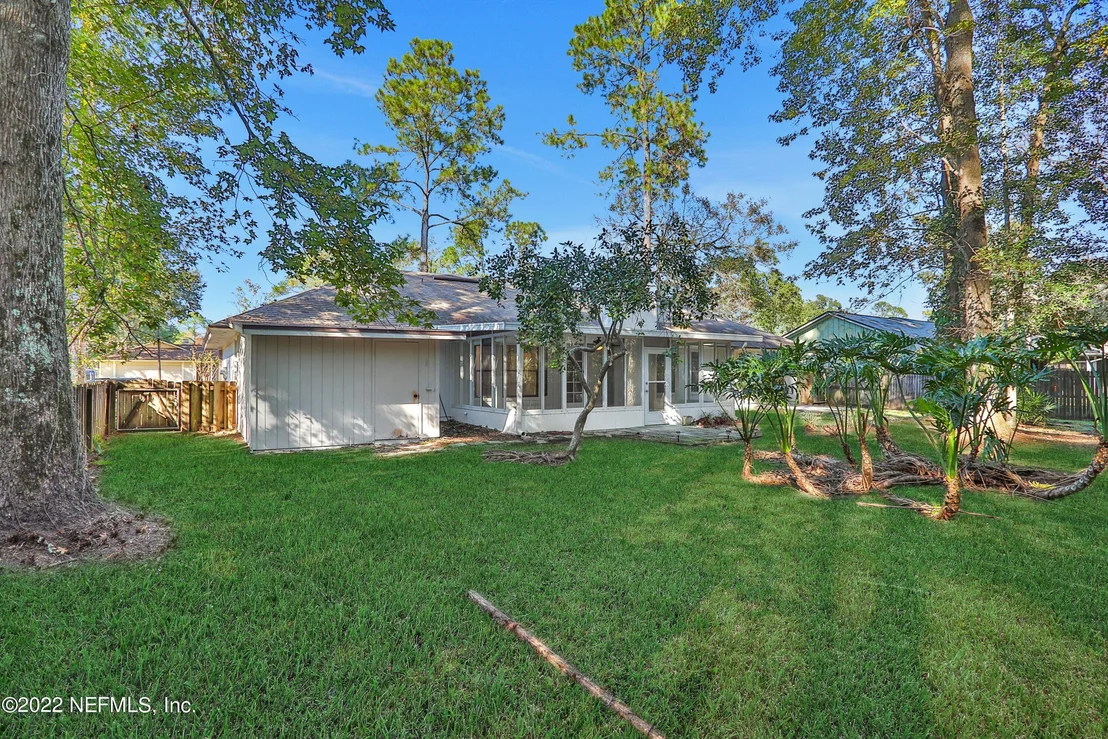 Photo of 1506 RIVERGATE Drive