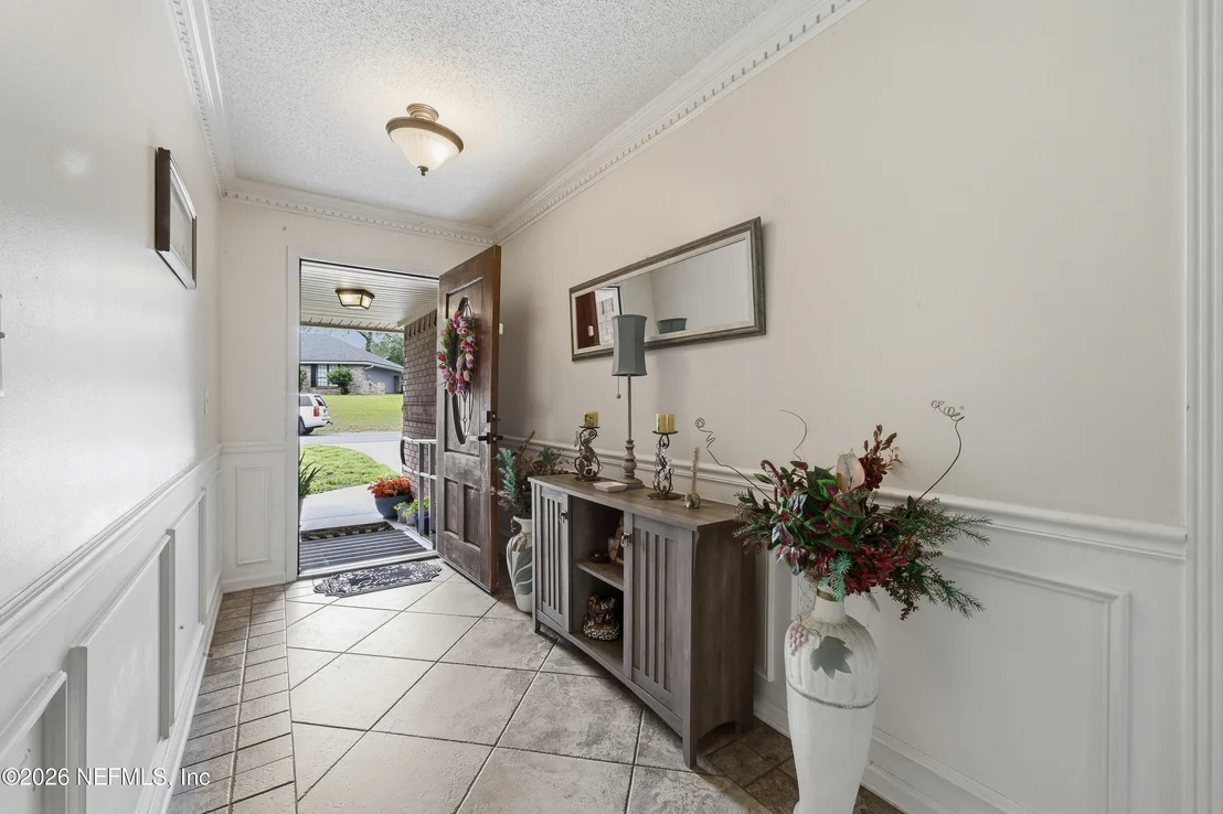 Photo of 2428 STONEBRIDGE Drive