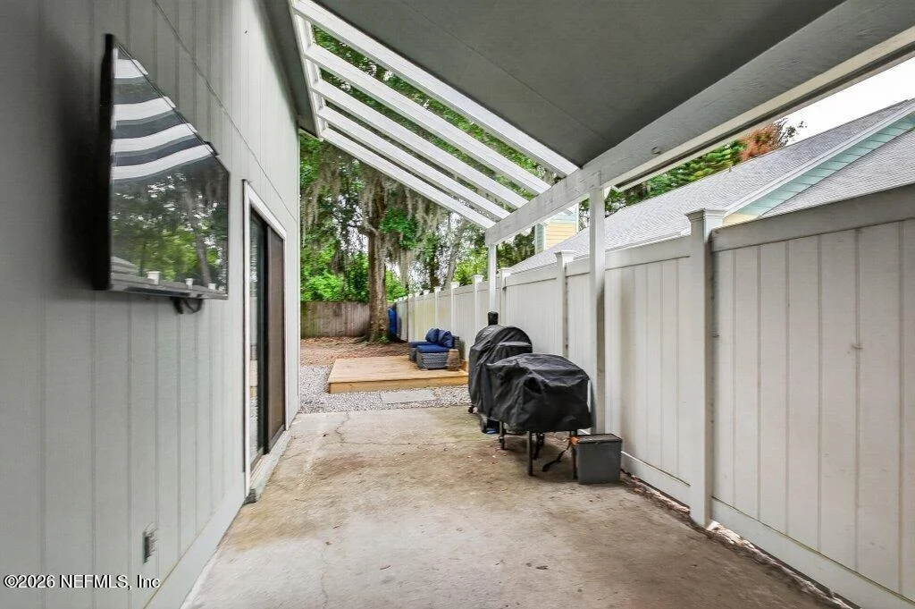Photo of 1395 MUNSON COVE Drive