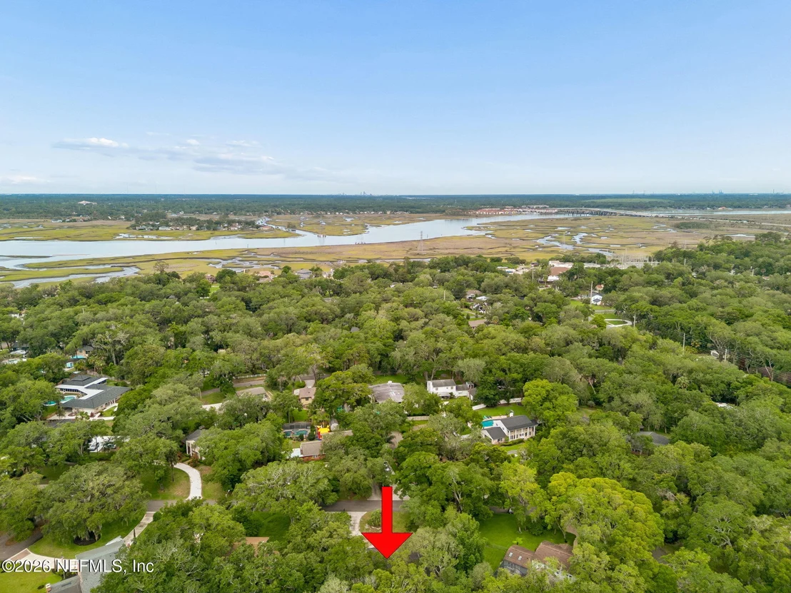 Photo of 1631 ARROWHEAD Trail