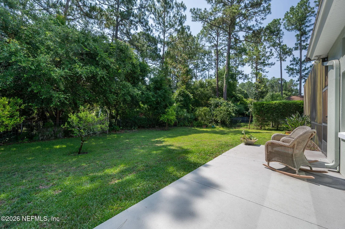 Photo of 132 BOTTLEBRUSH Drive