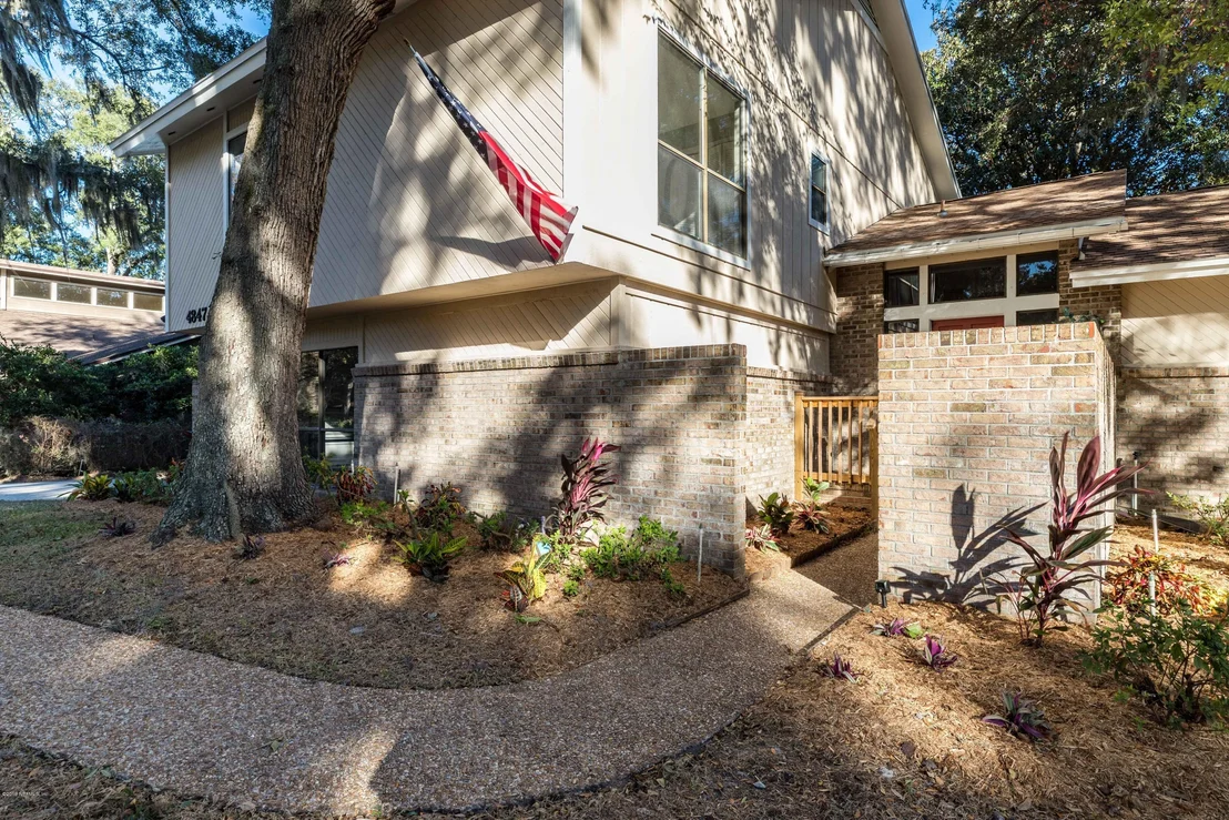 Photo of 4847 MARINERS POINT Drive