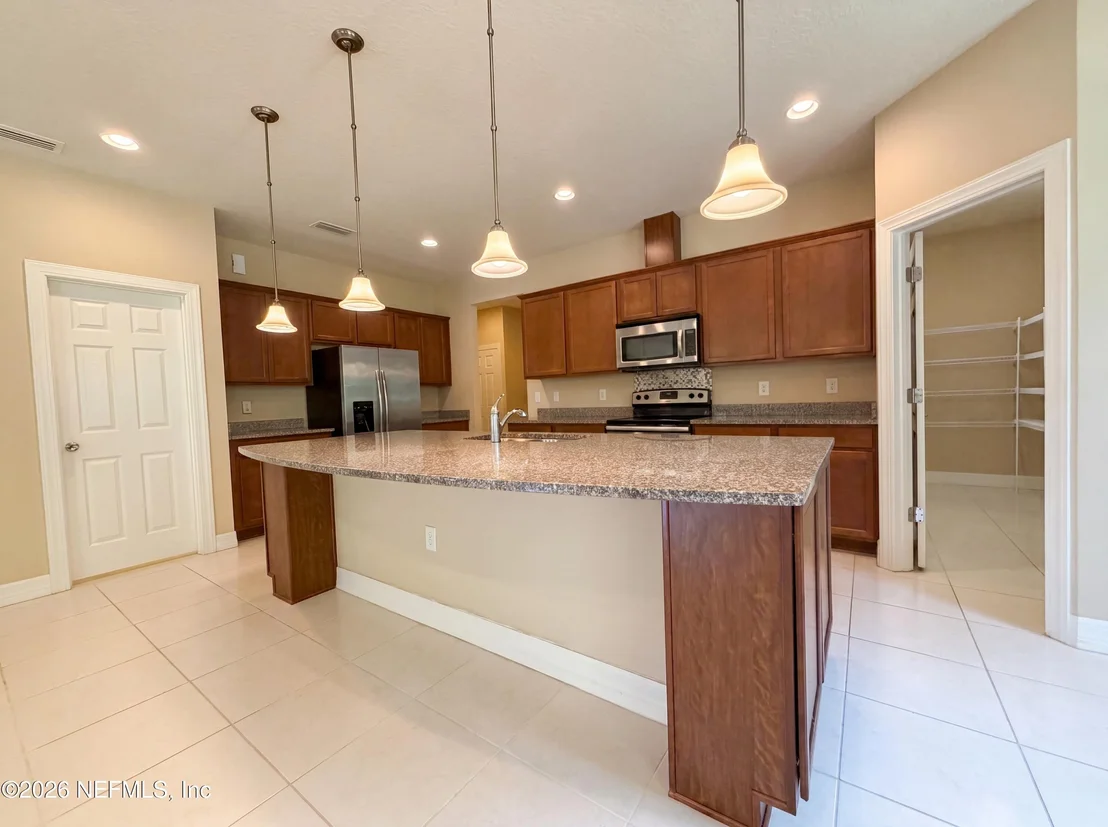 Photo of 247 LOS ALAMOS Street