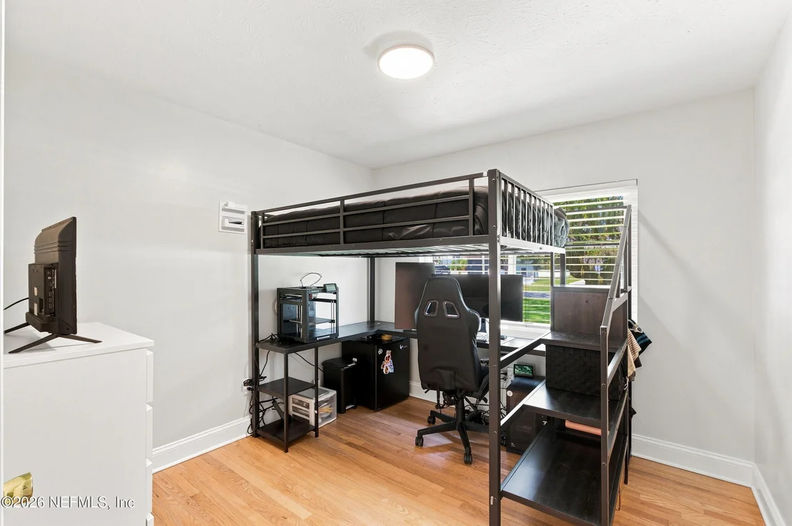 Photo of 5392 HECKSCHER Drive