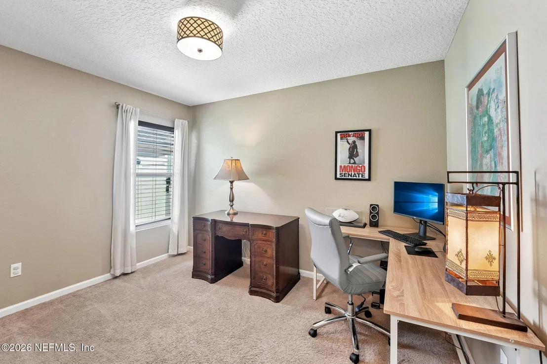 Photo of 96398 COMMODORE POINT Drive