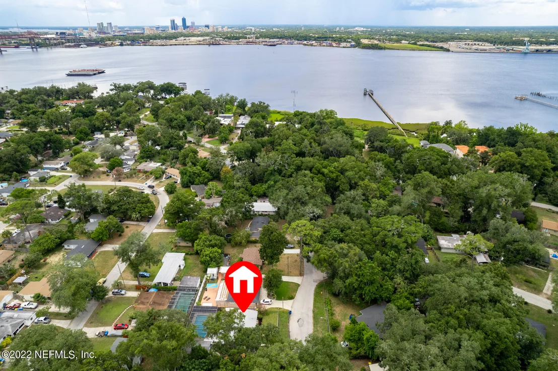 Photo of 5408 WINDERMERE Drive