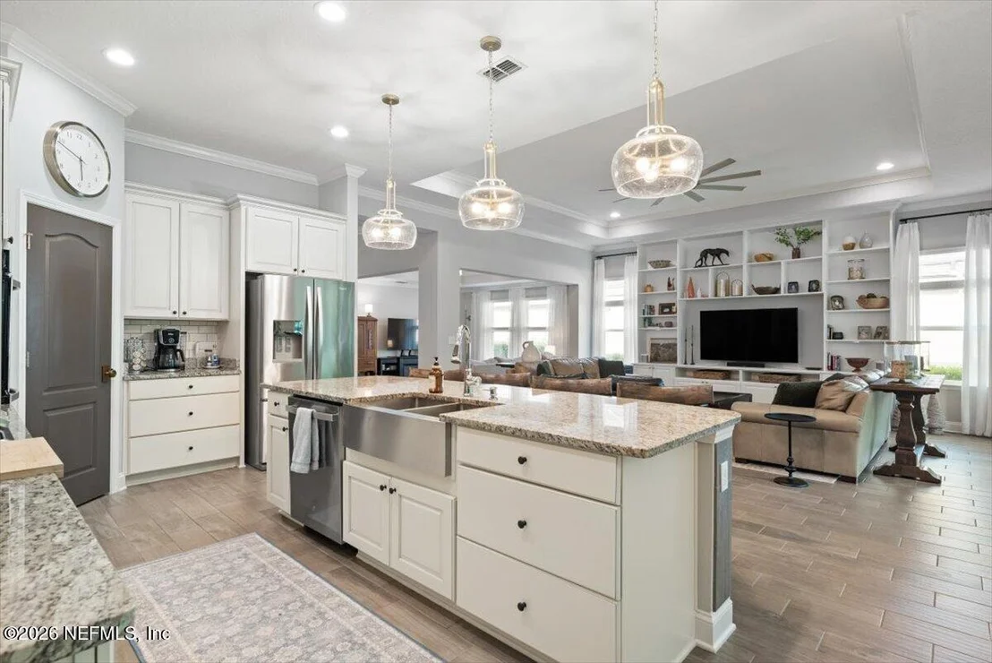 Photo of 255 SPLIT OAK Road