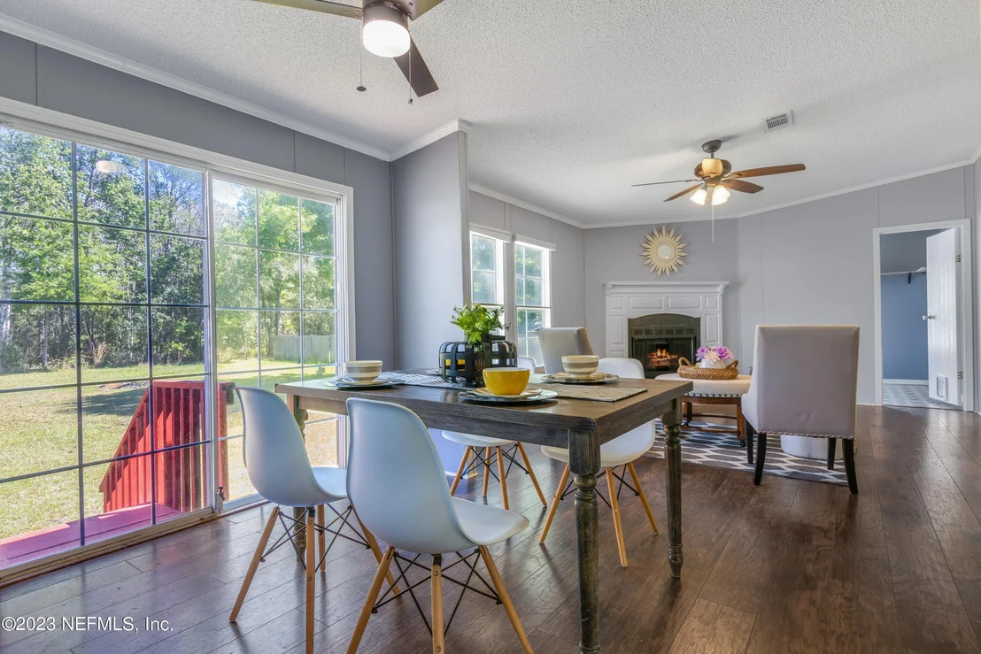 Photo of 44474 PINEBREEZE Circle