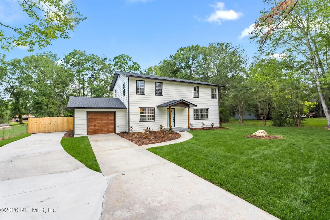 Photo of 116 SUZANNE Avenue
