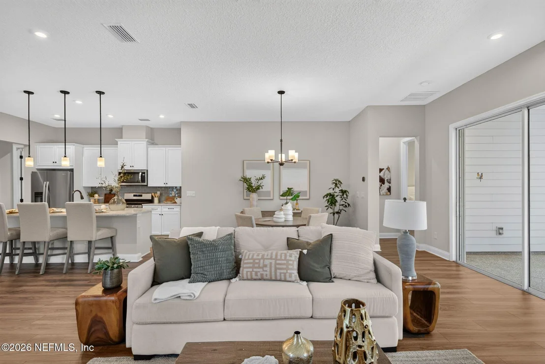 Photo of 186 LADYSLIPPER Drive