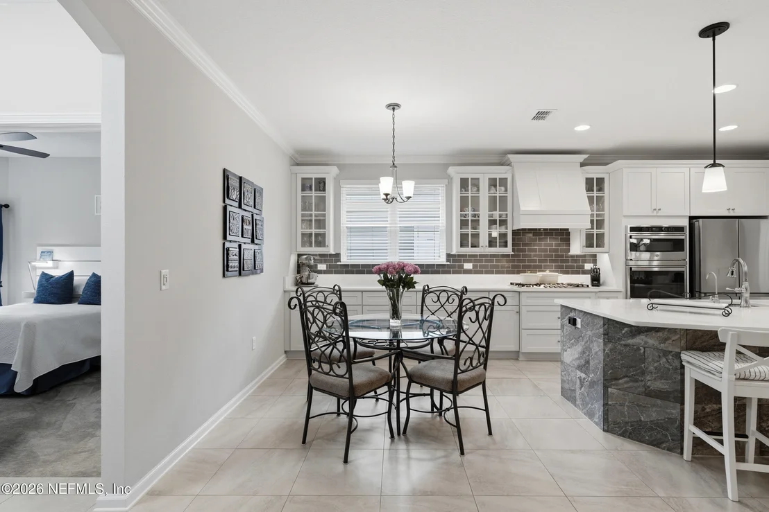 Photo of 24 GREENVIEW Lane